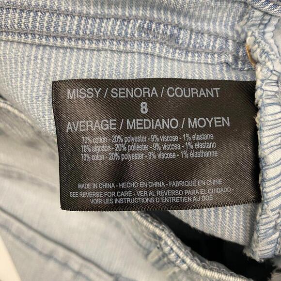 Nine West Gramercy Skinny Ankle Women's size 8 Light Wash Pinstripes Denim Jeans - Picture 4 of 4